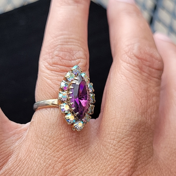 Vintage Purple Marquise & Crystal Ring!!! - Picture 3 of 8